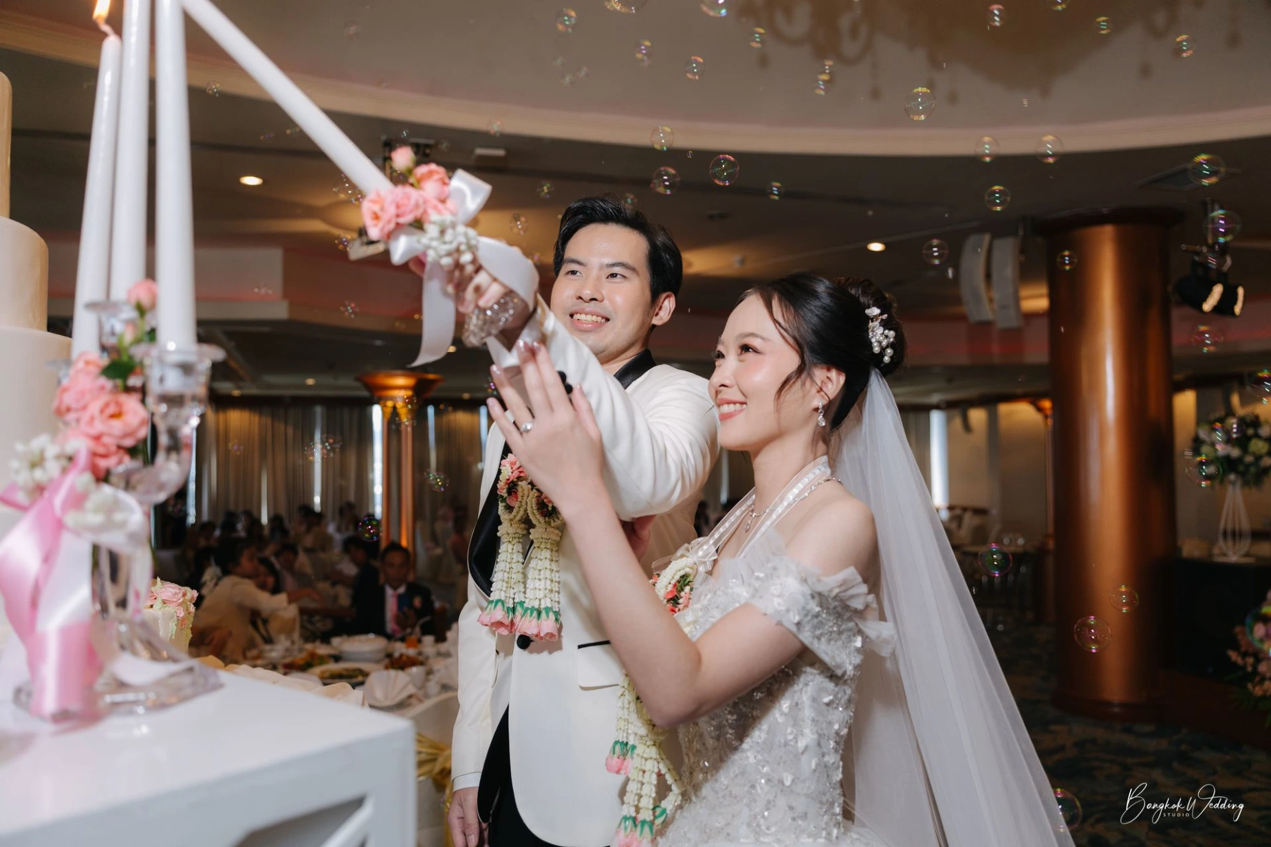 ถ่ายภาพงานแต่งงาน