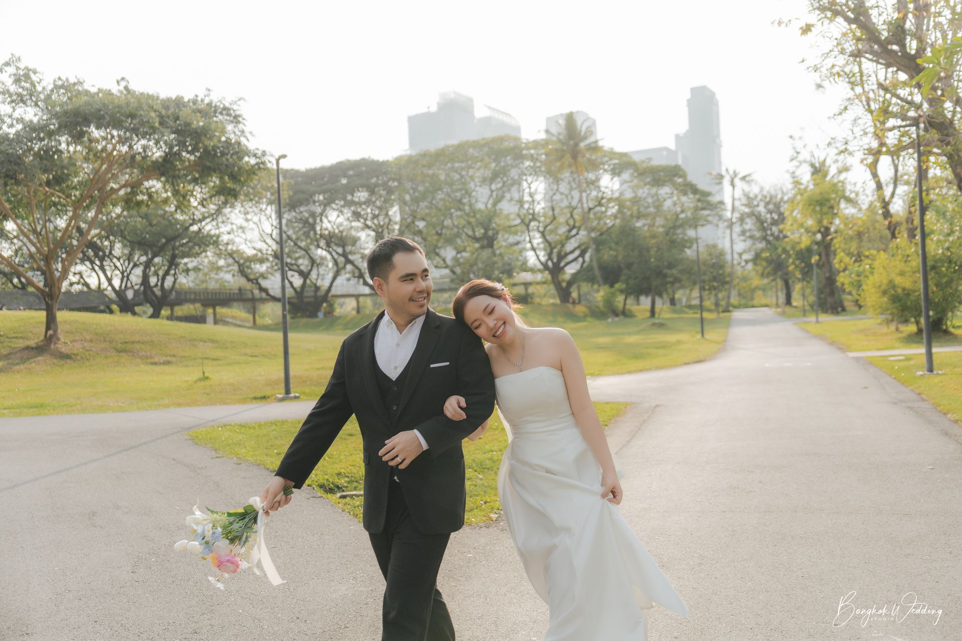 พรีเวดดิ้งธรรมชาติ กรุงเทพ สวนเบญจกิติ