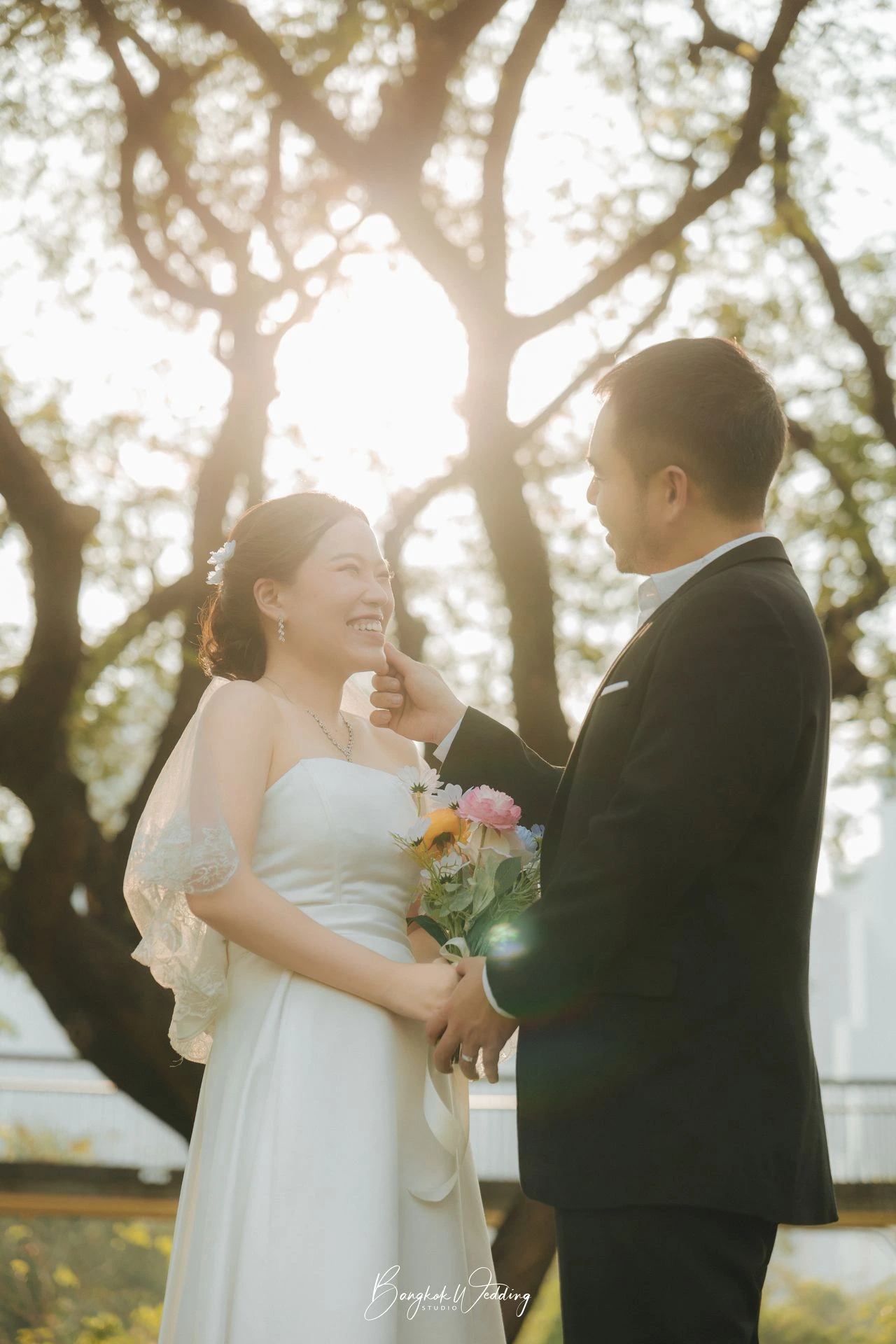 ถ่ายพรีเวดดิ้ง สวนเบญจกิติ