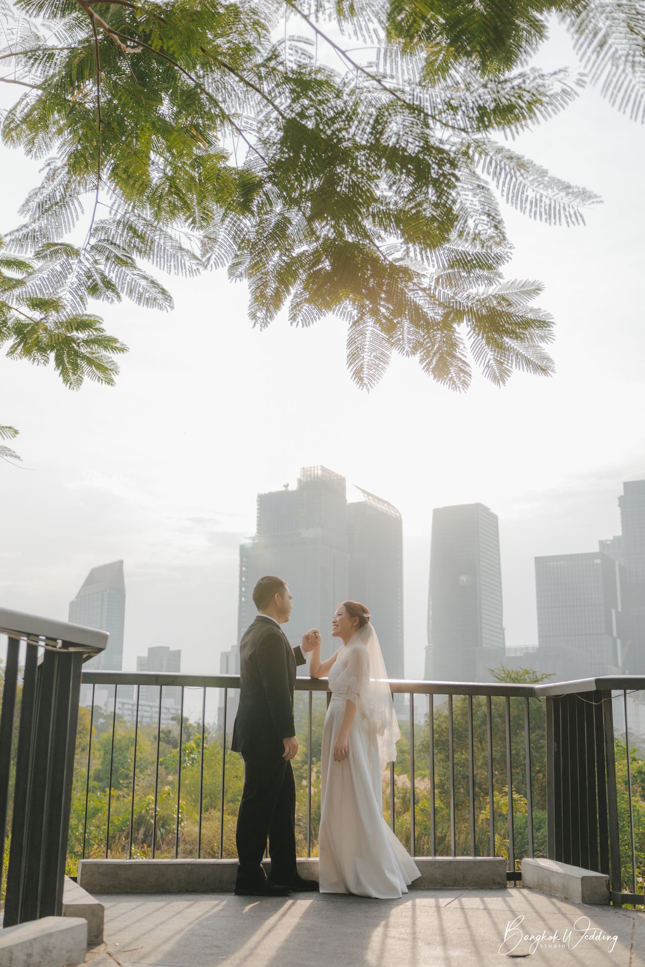 ถ่ายพรีเวดดิ้ง สวนเบญจกิติ