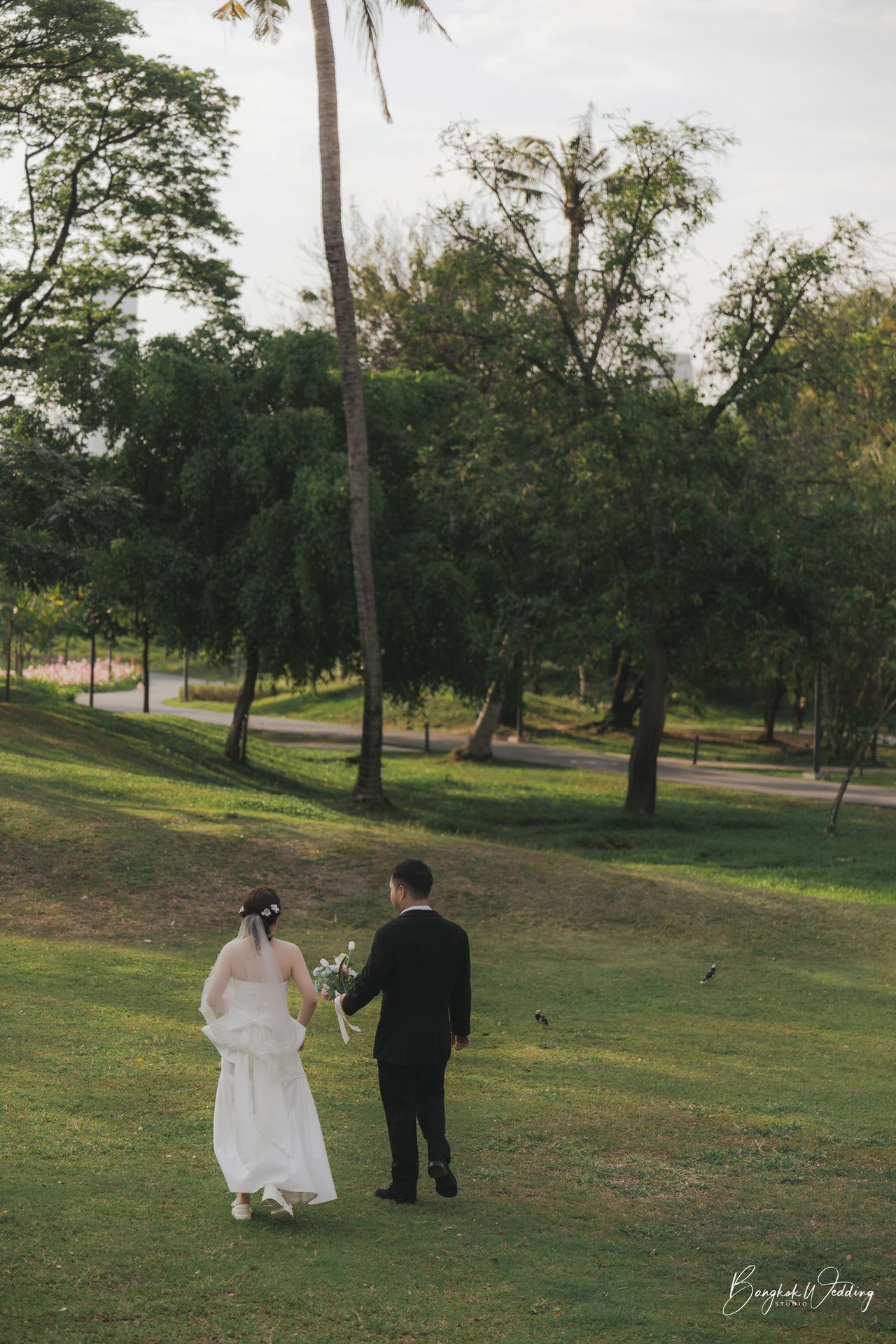 ถ่ายพรีเวดดิ้ง สวนเบญจกิติ