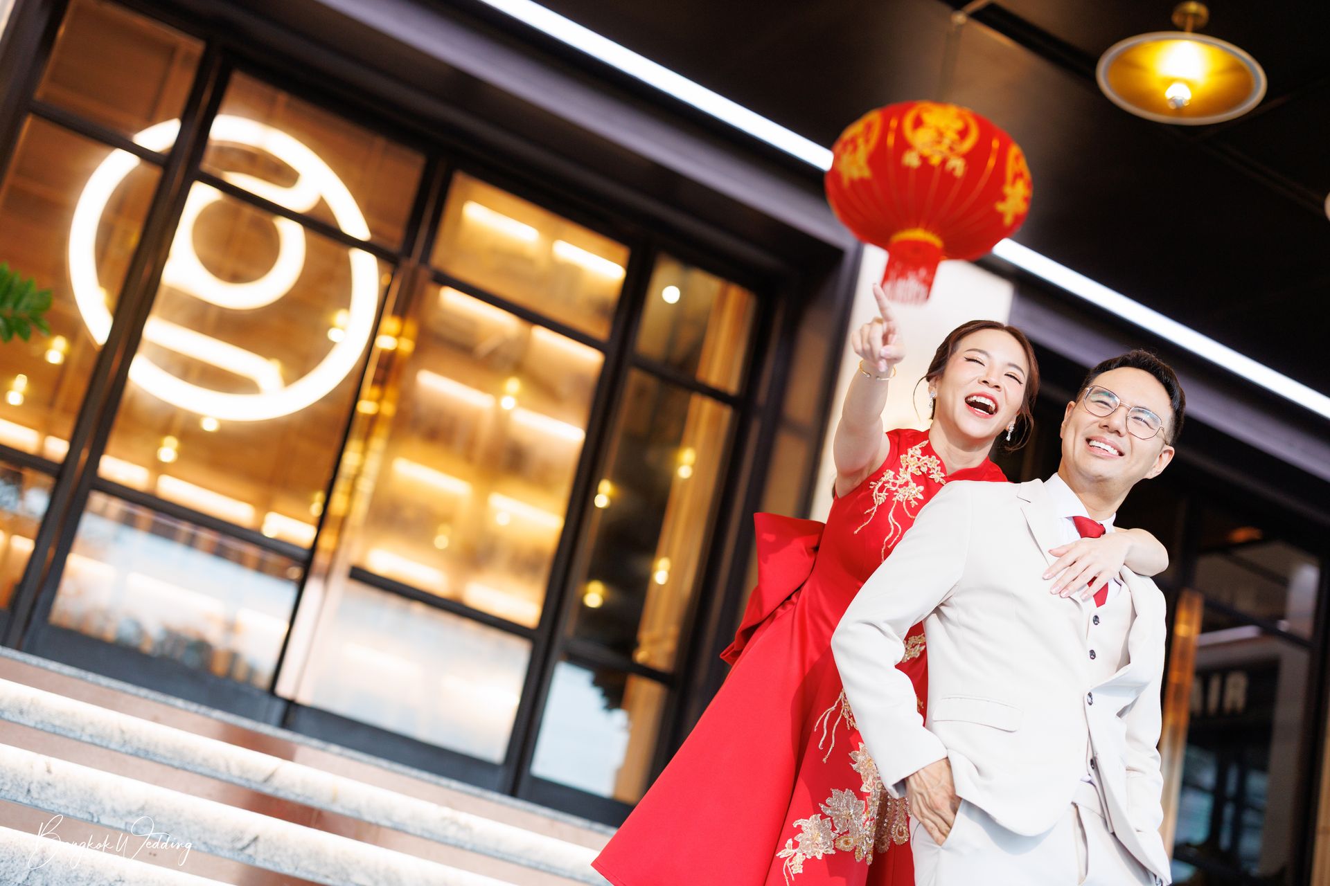 งานแต่งโรงแรม กรุงเทพ แสงสวย โมเดิร์น