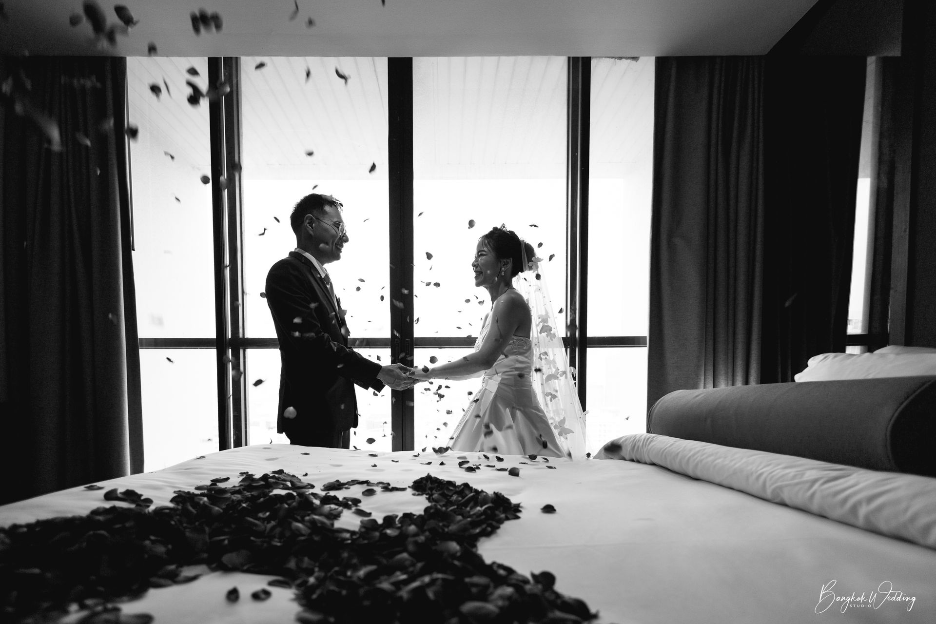 ภาพถ่ายบ่าวสาวงานแต่ง Graph Hotel กรุงเทพ